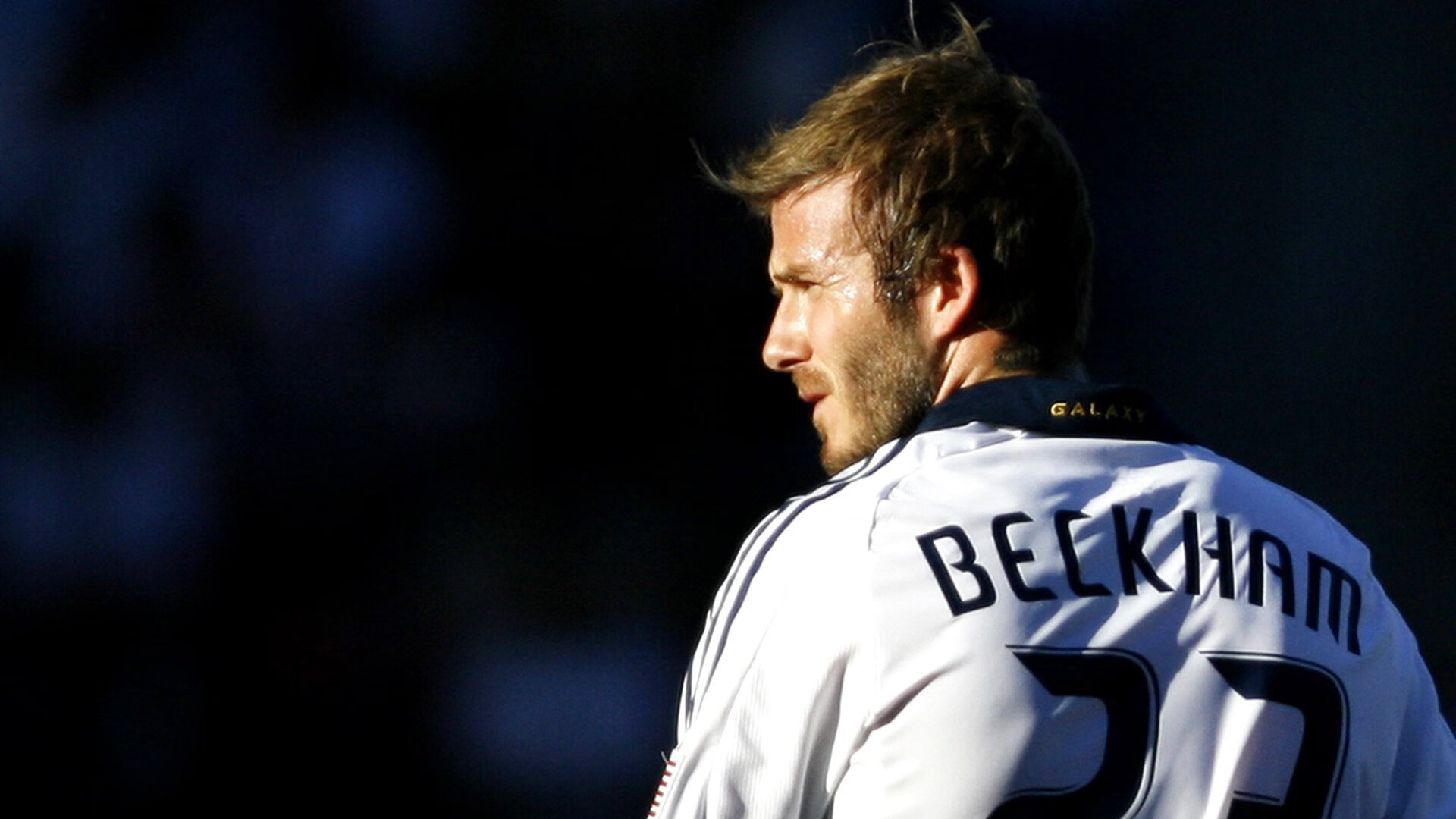 _新星崛起：年轻运动员在赛场上大放异彩_，新星崛起什么意思